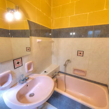 3 Bedroom Apt Close To Marsalforn Gz-mzer1-1 Zebbug (Gozo)