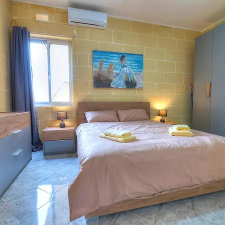 Apartmán 3 Bedroom Apt Close To Marsalforn Gz-mzer1-1 *
