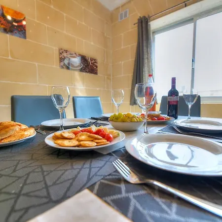 3 Bedroom Apt Close To Marsalforn Gz-mzer1-1 Appartamento