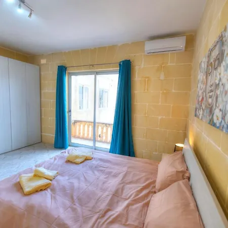 Appartamento 3 Bedroom Apt Close To Marsalforn Gz-mzer1-1 *